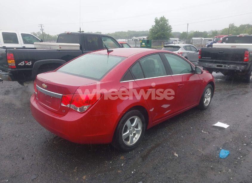 Photo 4 of 2011 Chevrolet Cruze 2LT (VIN 1G1PG5S94B7119935)