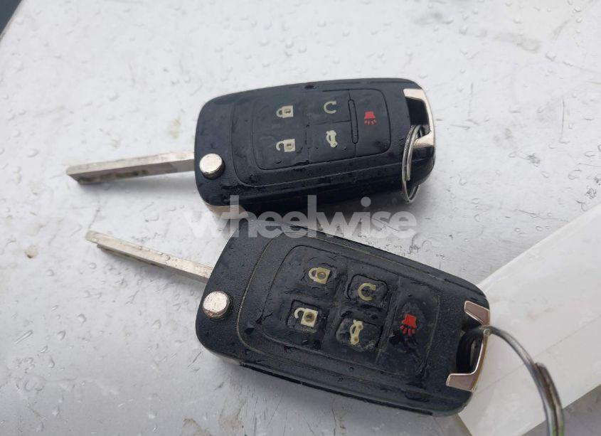 Photo 11 of 2011 Chevrolet Cruze 2LT (VIN 1G1PG5S94B7141482)