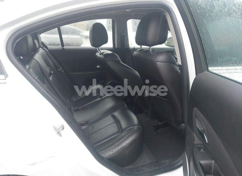 Photo 8 of 2011 Chevrolet Cruze 2LT (VIN 1G1PG5S94B7141482)