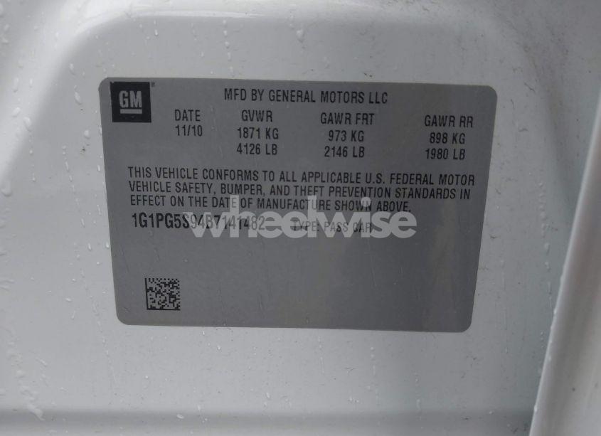 Photo 9 of 2011 Chevrolet Cruze 2LT (VIN 1G1PG5S94B7141482)