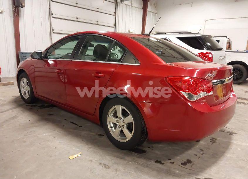 Photo 3 of 2011 Chevrolet Cruze 2LT (VIN 1G1PG5S95B7103422)