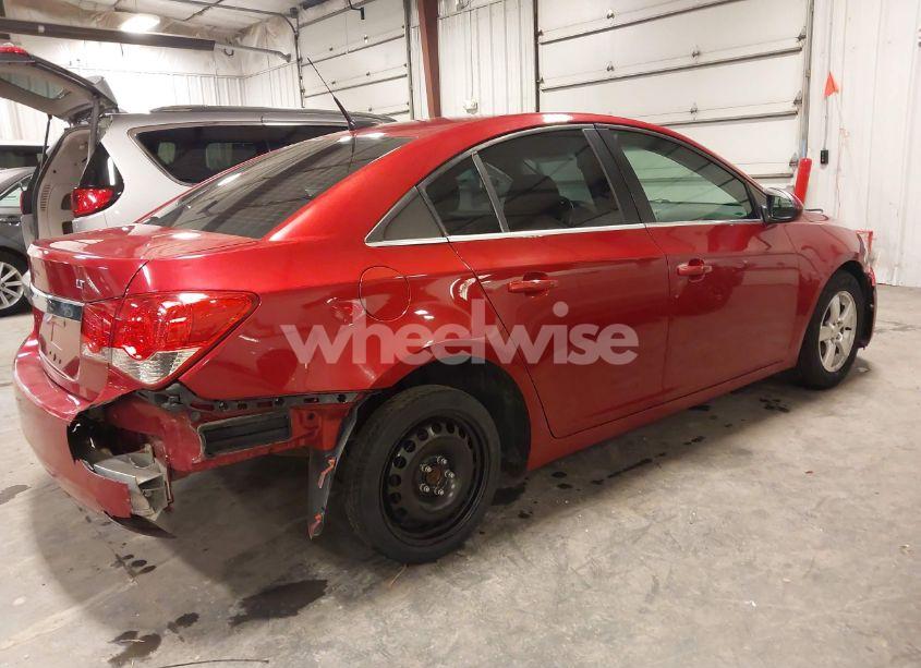 Photo 4 of 2011 Chevrolet Cruze 2LT (VIN 1G1PG5S95B7103422)