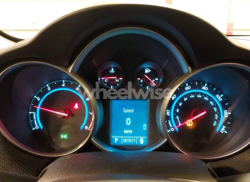 Photo 7 of 2011 Chevrolet Cruze 2LT (VIN 1G1PG5S95B7103422)