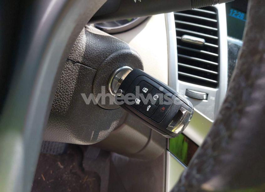 Photo 11 of 2011 Chevrolet Cruze 2LT (VIN 1G1PG5S95B7175110)