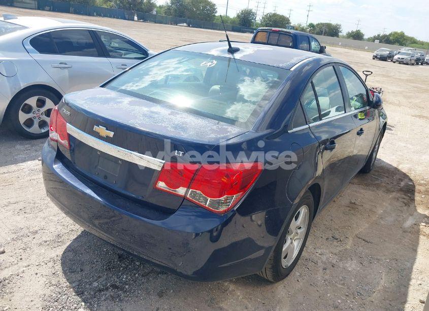 Photo 4 of 2011 Chevrolet Cruze 2LT (VIN 1G1PG5S96B7160034)