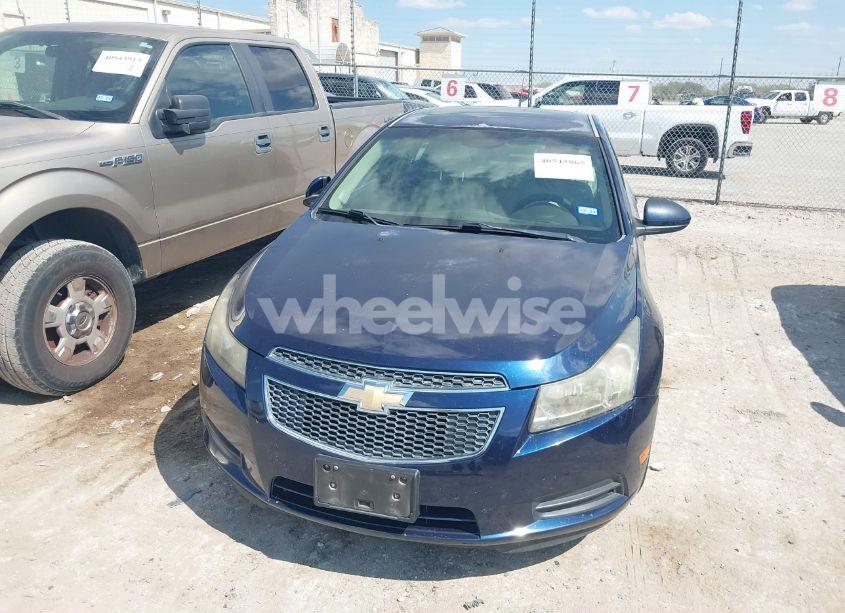 Photo 6 of 2011 Chevrolet Cruze 2LT (VIN 1G1PG5S96B7160034)