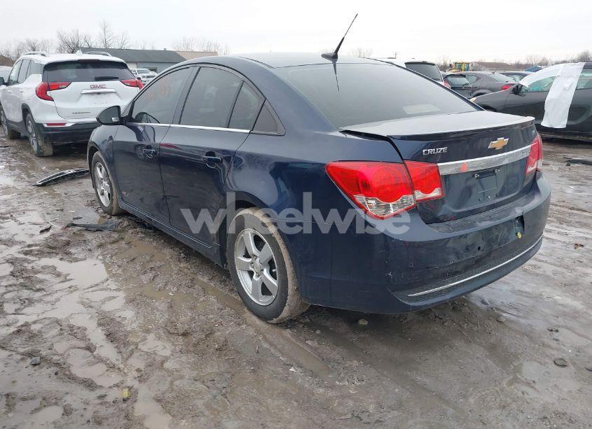 Photo 3 of 2011 Chevrolet Cruze 2LT (VIN 1G1PG5S96B7234441)