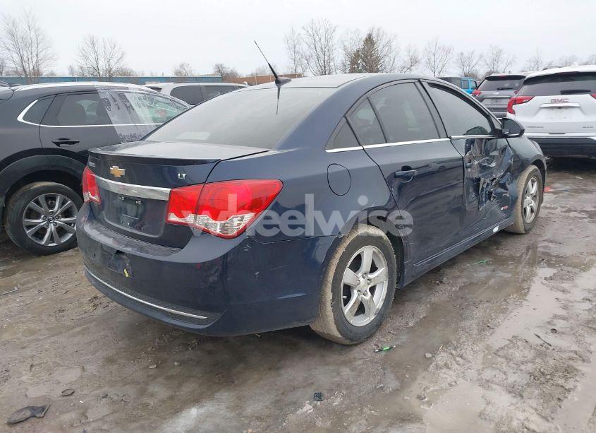 Photo 4 of 2011 Chevrolet Cruze 2LT (VIN 1G1PG5S96B7234441)