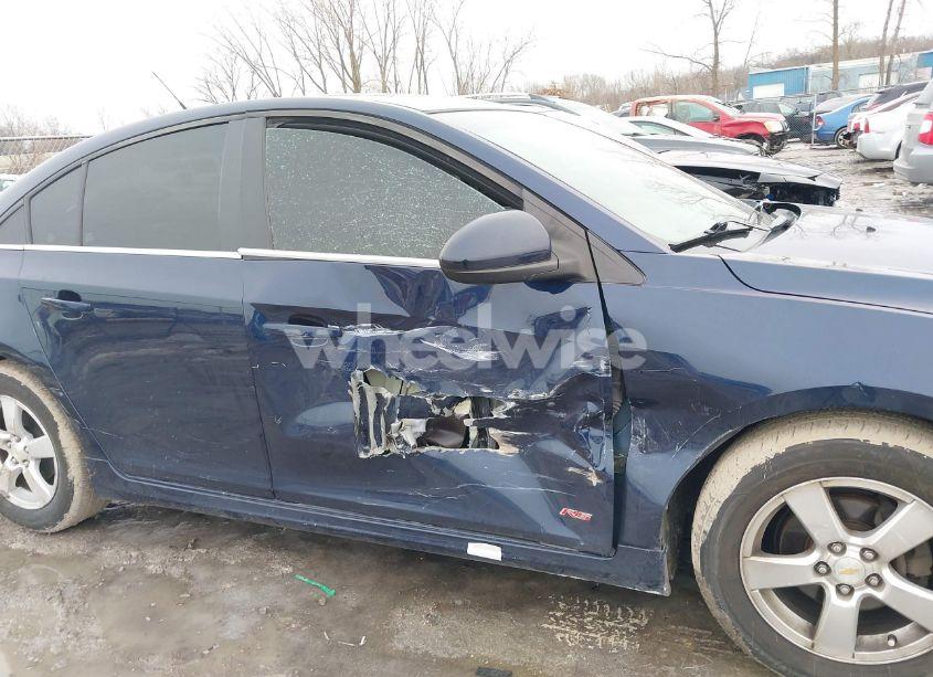 Photo 6 of 2011 Chevrolet Cruze 2LT (VIN 1G1PG5S96B7234441)