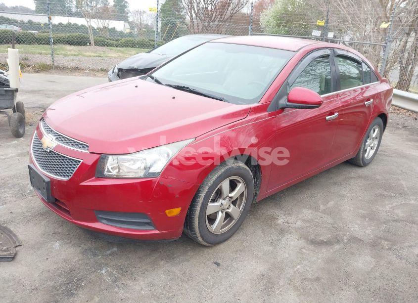 Photo 2 of 2011 Chevrolet Cruze 2LT (VIN 1G1PG5S98B7183704)