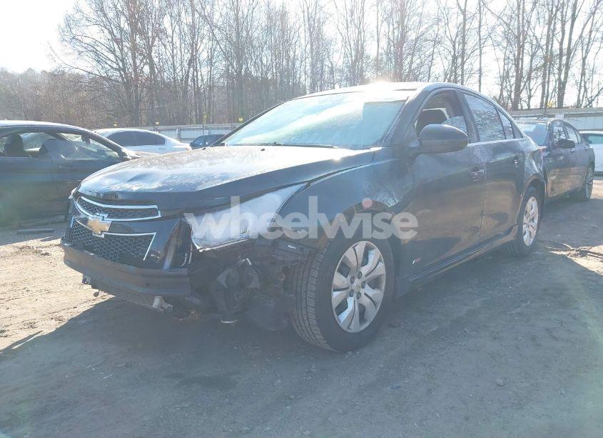 Photo 2 of 2011 Chevrolet Cruze 2LT (VIN 1G1PG5S98B7204633)