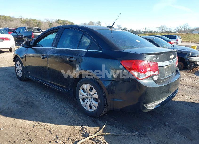 Photo 3 of 2011 Chevrolet Cruze 2LT (VIN 1G1PG5S98B7204633)