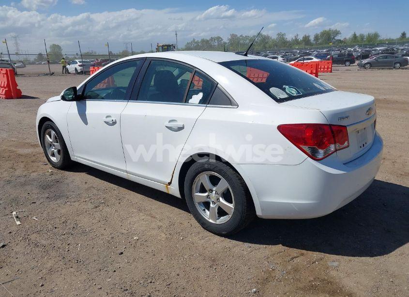 Photo 3 of 2011 Chevrolet Cruze 2LT (VIN 1G1PG5S98B7232853)
