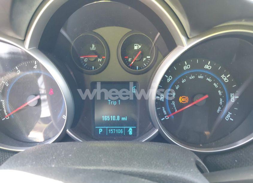 Photo 7 of 2011 Chevrolet Cruze 2LT (VIN 1G1PG5S98B7232853)