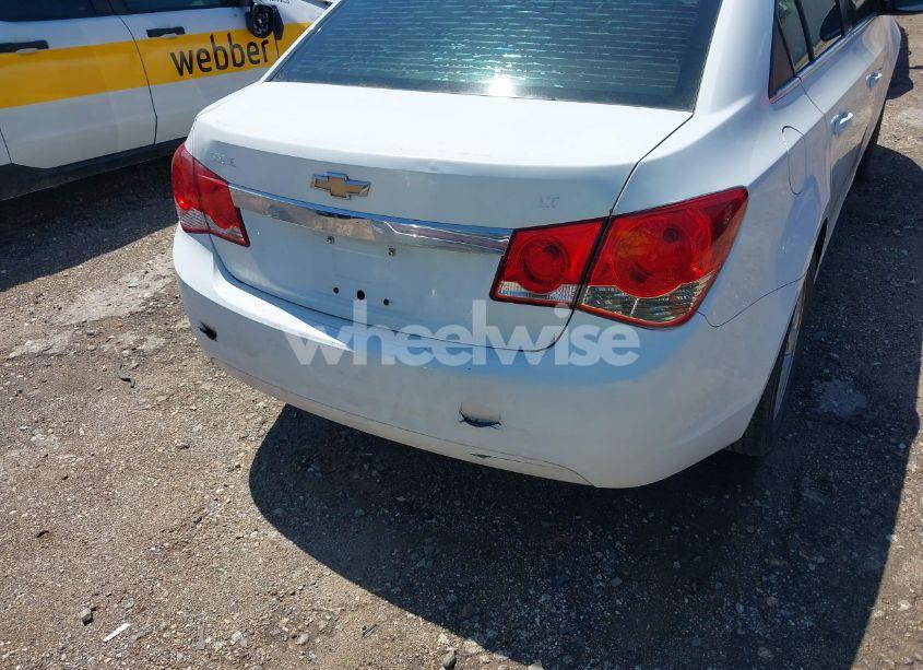 Photo 12 of 2011 Chevrolet Cruze 2LT (VIN 1G1PG5S99B7147603)