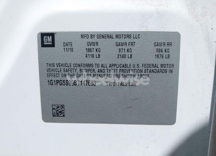 Photo 9 of 2011 Chevrolet Cruze 2LT (VIN 1G1PG5S99B7147603)