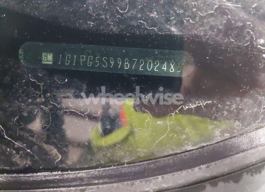 Photo 9 of 2011 Chevrolet Cruze 2LT (VIN 1G1PG5S99B7202485)