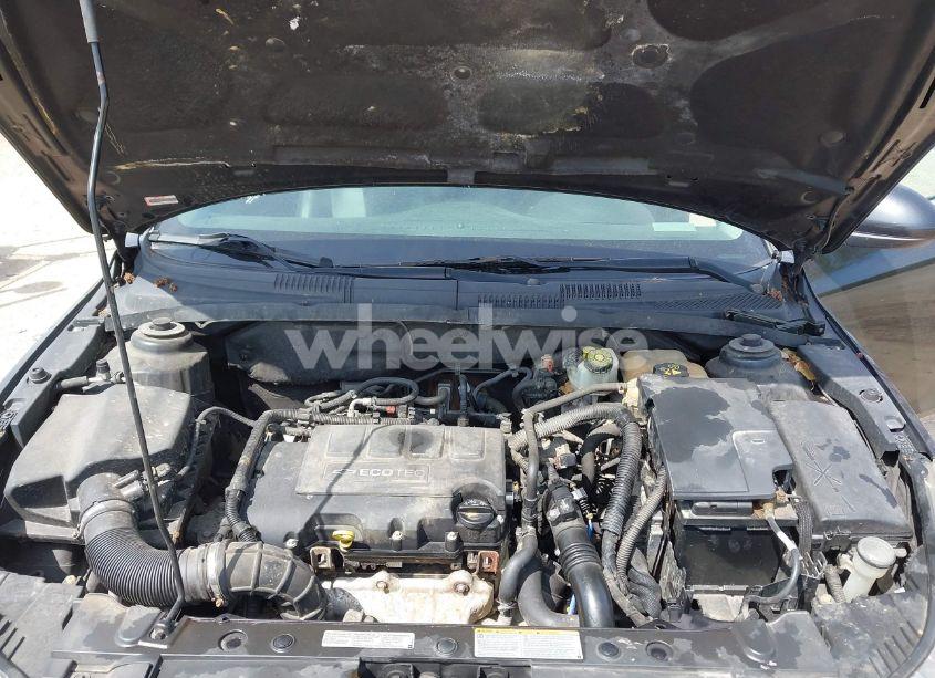 Photo 10 of 2011 Chevrolet Cruze 2LT (VIN 1G1PG5S9XB7154690)