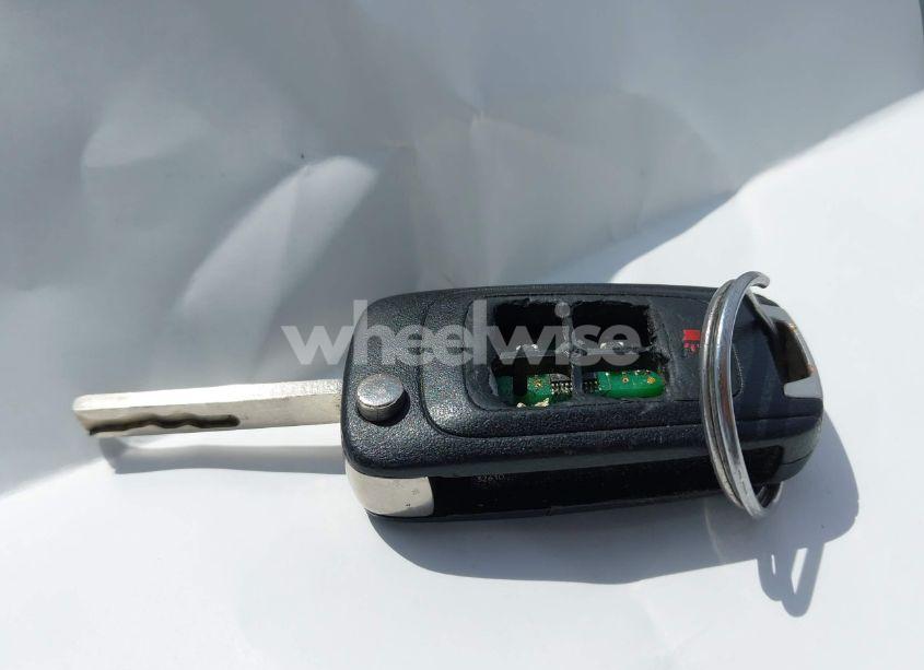 Photo 11 of 2011 Chevrolet Cruze 2LT (VIN 1G1PG5S9XB7154690)