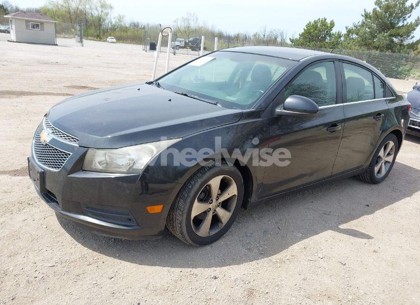 Photo 2 of 2011 Chevrolet Cruze 2LT (VIN 1G1PG5S9XB7154690)