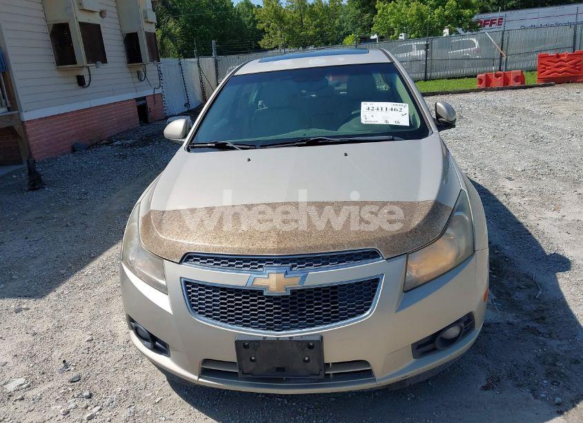 Photo 6 of 2011 Chevrolet Cruze 2LT (VIN 1G1PG5S9XB7195806)