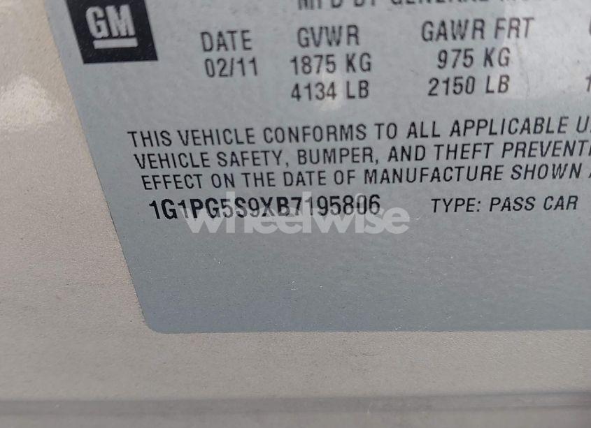 Photo 9 of 2011 Chevrolet Cruze 2LT (VIN 1G1PG5S9XB7195806)