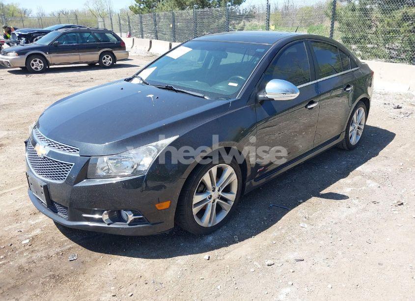 Photo 2 of 2013 Chevrolet Cruze LTZ (VIN 1G1PG5SB0D7134812)