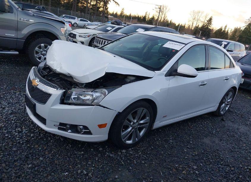 Photo 2 of 2013 Chevrolet Cruze LTZ (VIN 1G1PG5SB0D7304537)