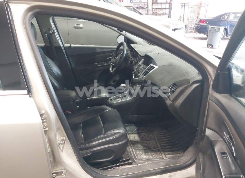 Photo 5 of 2014 Chevrolet Cruze LTZ (VIN 1G1PG5SB0E7125951)