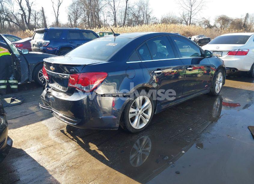 Photo 4 of 2014 Chevrolet Cruze LTZ (VIN 1G1PG5SB0E7379871)