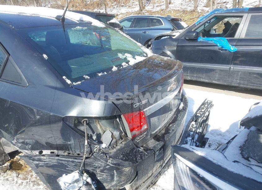 Photo 12 of 2014 Chevrolet Cruze LTZ (VIN 1G1PG5SB0E7441723)