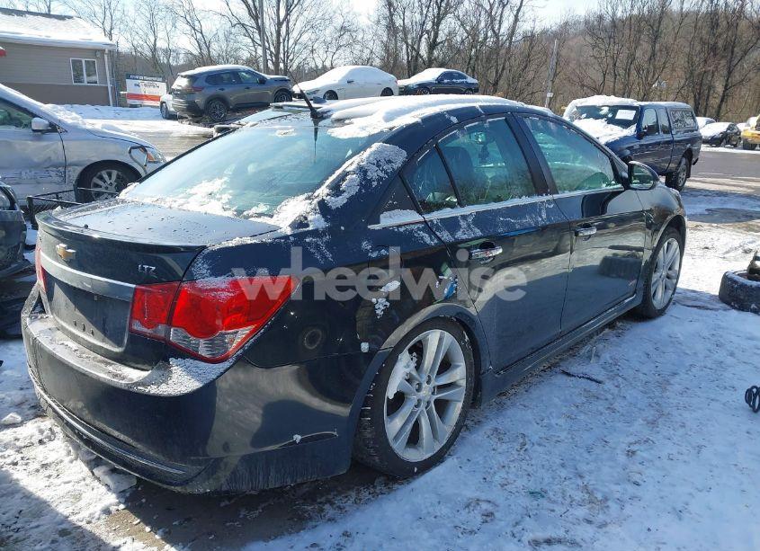 Photo 4 of 2014 Chevrolet Cruze LTZ (VIN 1G1PG5SB0E7441723)