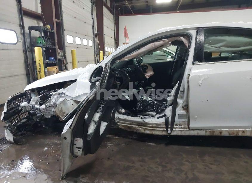 Photo 18 of 2015 Chevrolet Cruze LTZ (VIN 1G1PG5SB0F7108410)