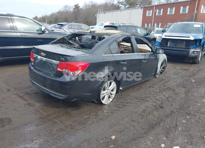 Photo 4 of 2015 Chevrolet Cruze LTZ (VIN 1G1PG5SB0F7124493)