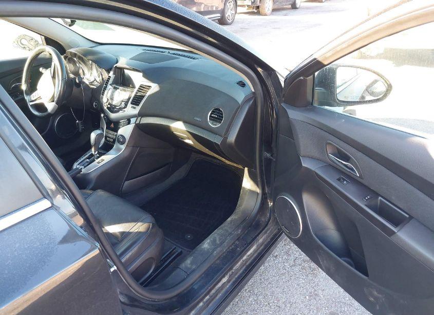 Photo 5 of 2015 Chevrolet Cruze LTZ (VIN 1G1PG5SB0F7143951)