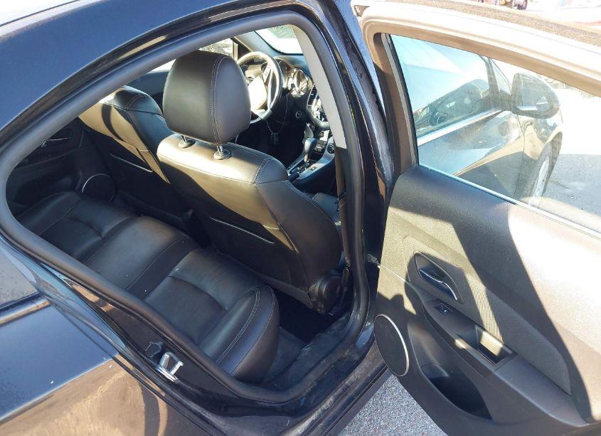 Photo 8 of 2015 Chevrolet Cruze LTZ (VIN 1G1PG5SB0F7143951)