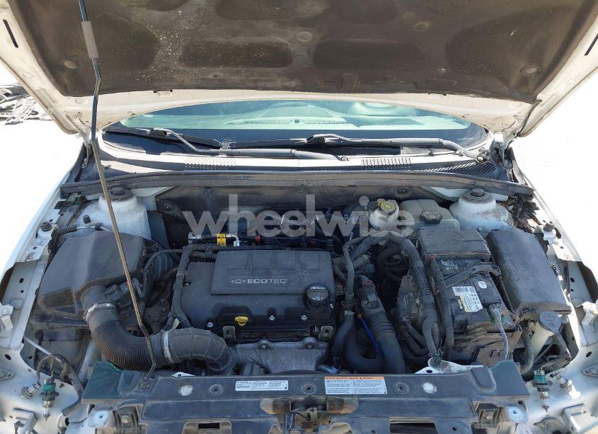 Photo 10 of 2015 Chevrolet Cruze LTZ (VIN 1G1PG5SB0F7192406)