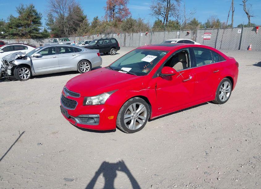 Photo 2 of 2015 Chevrolet Cruze LTZ (VIN 1G1PG5SB0F7232287)