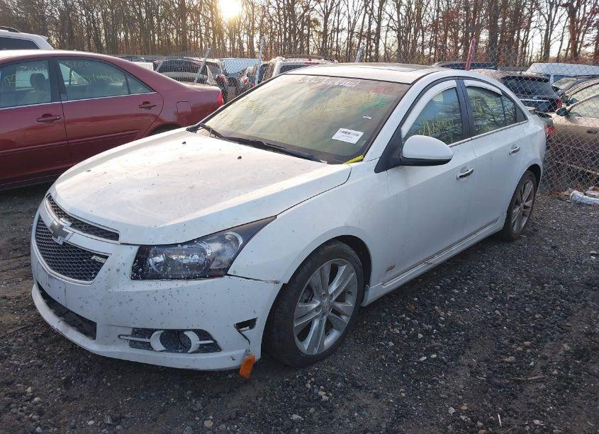 Photo 2 of 2013 Chevrolet Cruze LTZ (VIN 1G1PG5SB1D7228181)