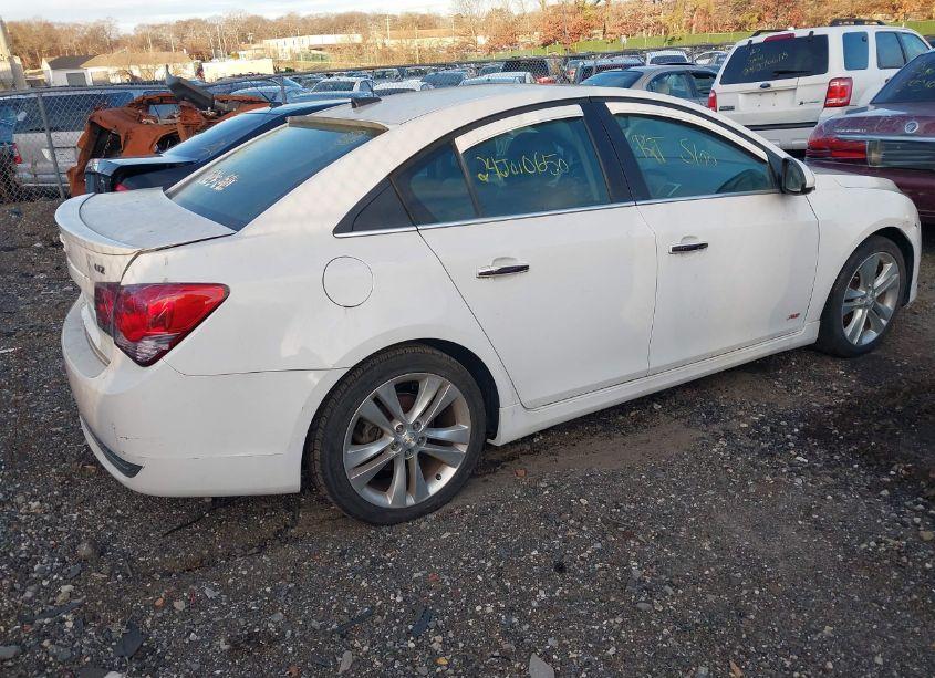 Photo 4 of 2013 Chevrolet Cruze LTZ (VIN 1G1PG5SB1D7228181)