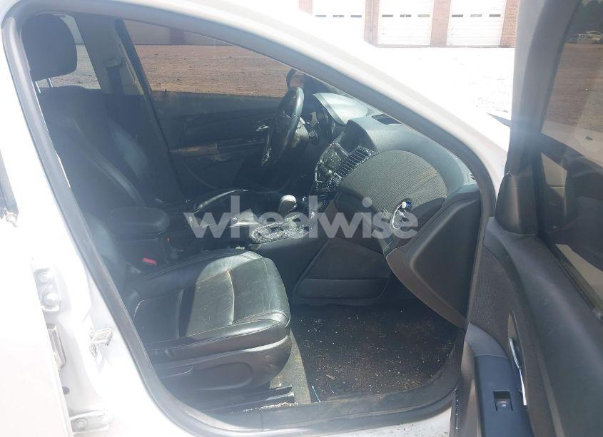 Photo 5 of 2013 Chevrolet Cruze LTZ (VIN 1G1PG5SB1D7304546)