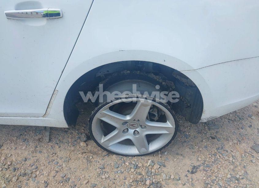 Photo 6 of 2013 Chevrolet Cruze LTZ (VIN 1G1PG5SB1D7304546)