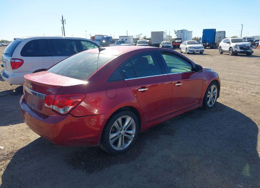Photo 4 of 2014 Chevrolet Cruze LTZ (VIN 1G1PG5SB1E7319999)