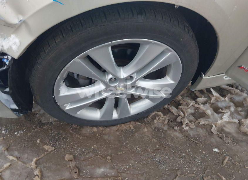 Photo 12 of 2014 Chevrolet Cruze LTZ (VIN 1G1PG5SB1E7334924)