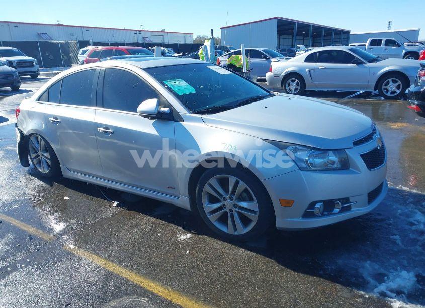 2014 Chevrolet Cruze LTZ (VIN 1G1PG5SB1E7382861) main photo