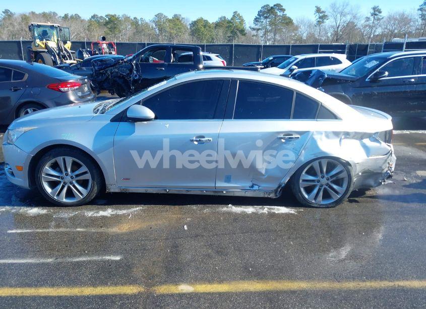 Photo 14 of 2014 Chevrolet Cruze LTZ (VIN 1G1PG5SB1E7382861)