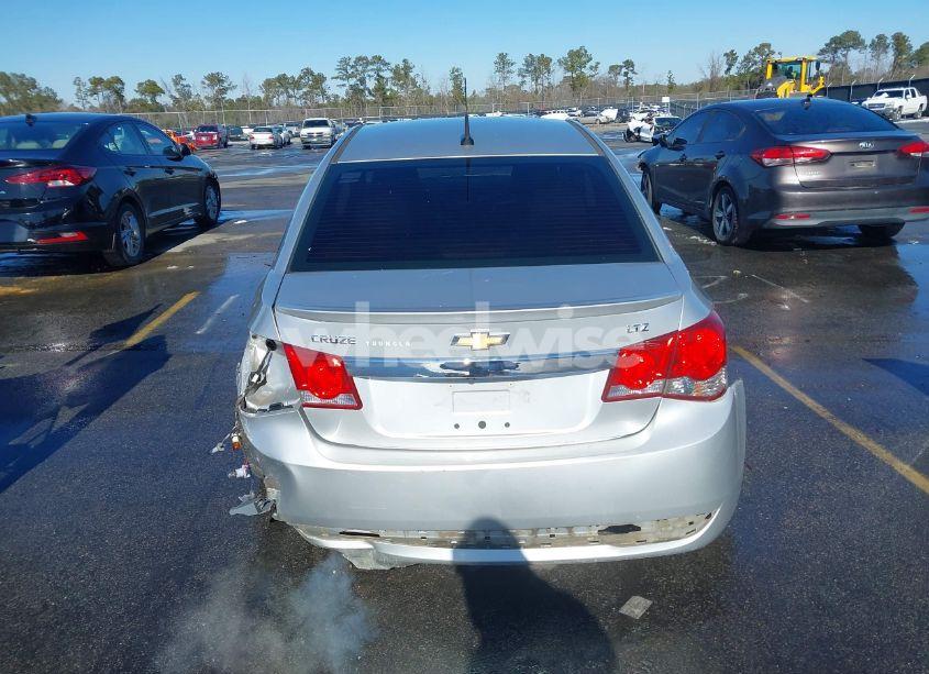 Photo 16 of 2014 Chevrolet Cruze LTZ (VIN 1G1PG5SB1E7382861)