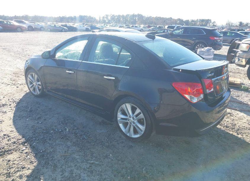 Photo 3 of 2015 Chevrolet Cruze LTZ (VIN 1G1PG5SB1F7159320)