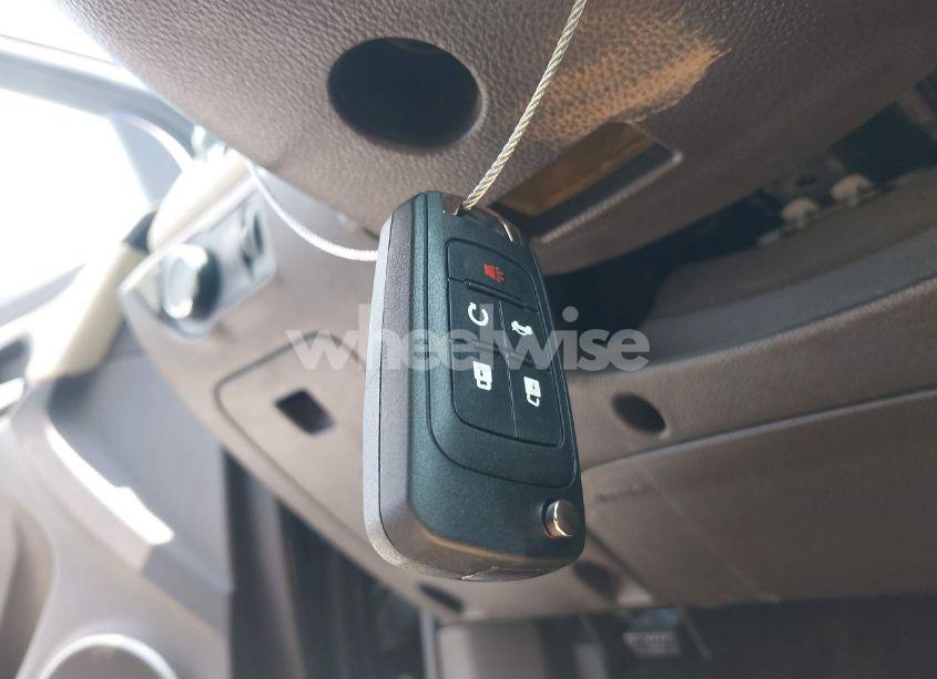 Photo 11 of 2015 Chevrolet Cruze LTZ (VIN 1G1PG5SB1F7211612)