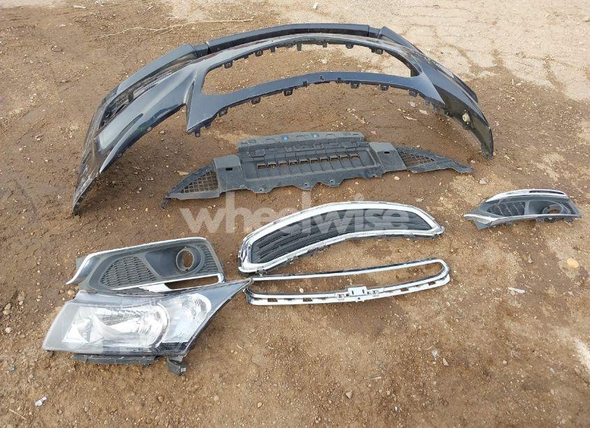 Photo 12 of 2015 Chevrolet Cruze LTZ (VIN 1G1PG5SB1F7234856)